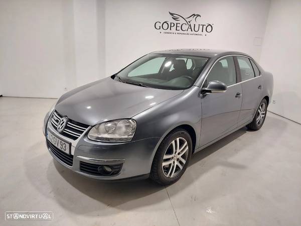 VW Jetta 1.9 TDi BlueM. Confortline - 3