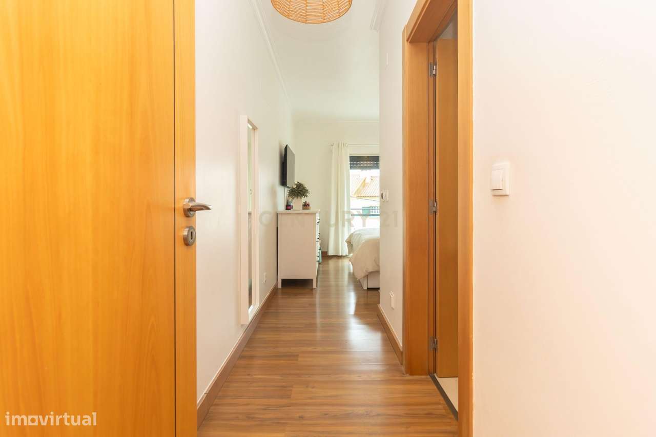 Apartamento T2 c/ garagem e arrecadação, Redondos, Fernão Ferro-19