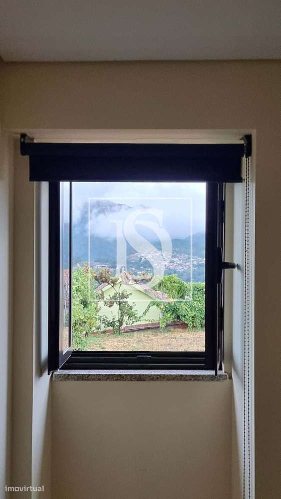 Vivenda Rústica T2- Renovada para venda em Salamonde Vieira do Minho-19