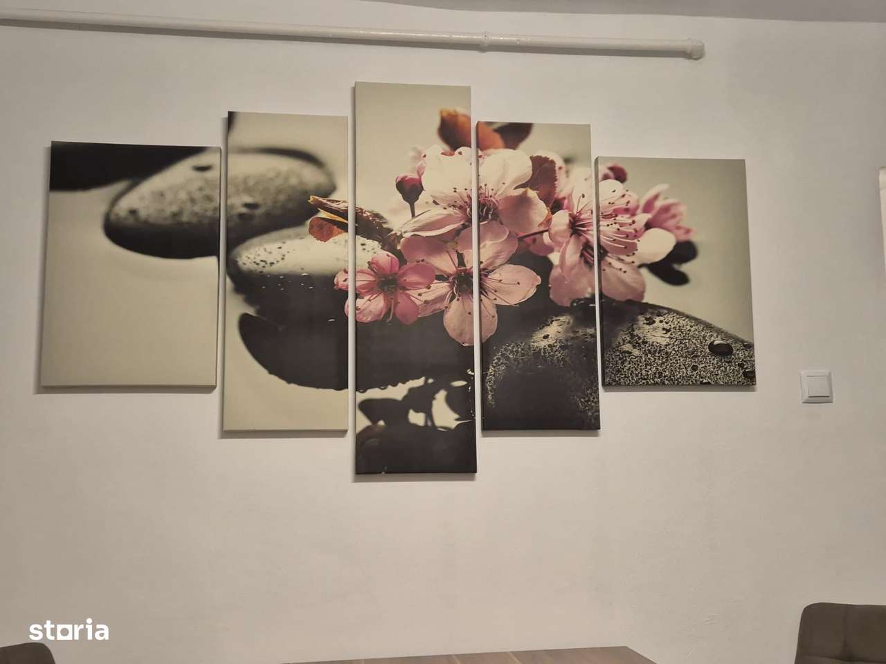 Garsoniera, bloc de apartamente.-5