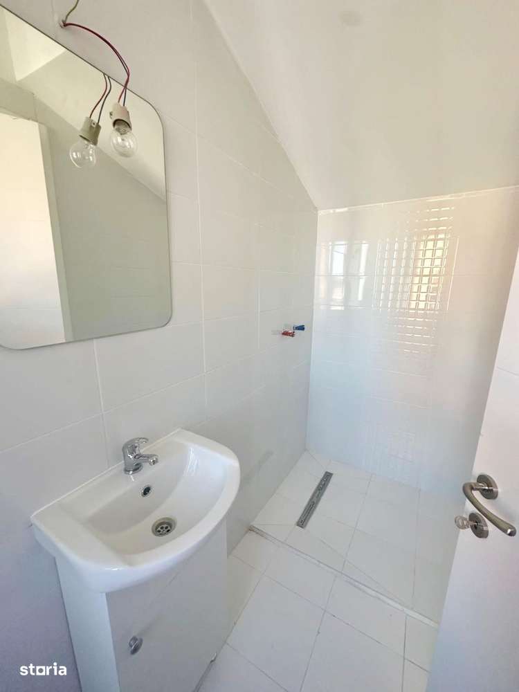 Casa tip duplex -3 dormitoare- 2 bai utilate-8