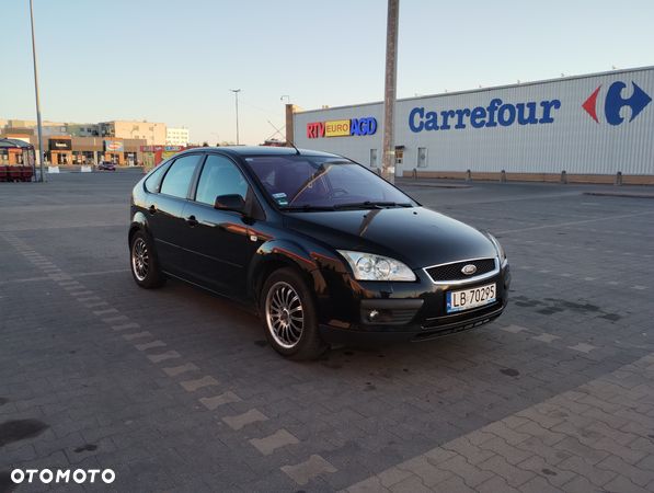 Ford Focus 2.0 Ghia - 1