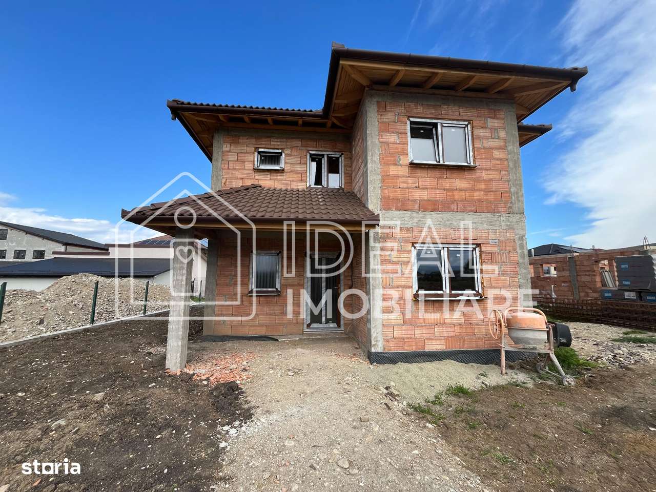 Casa individuala - 125mpu și 270mp curte | Sura Mica-1