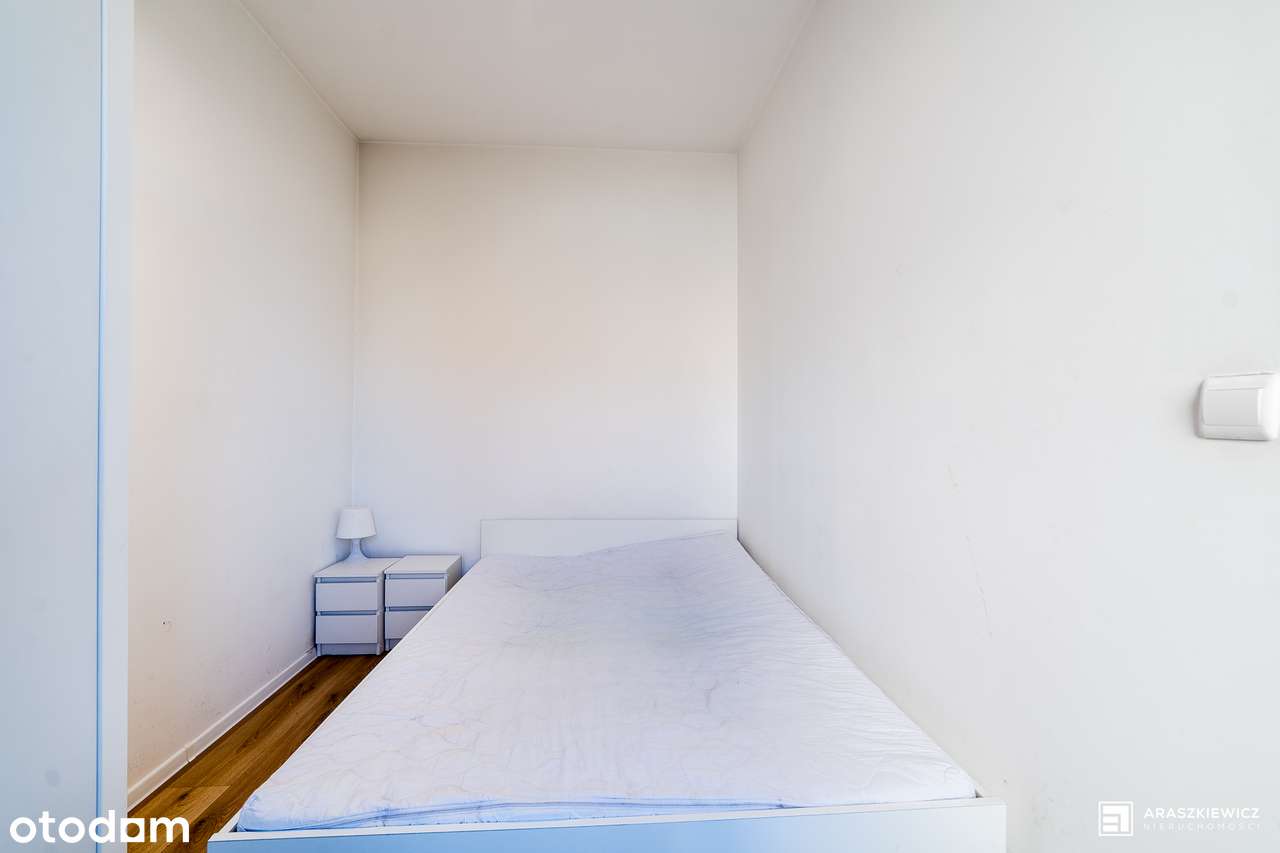 JASNA Kawalerka 29 m² w sercu Jeżyc | GOTOWA DO ZAMIESZKANIA | PARKING-14