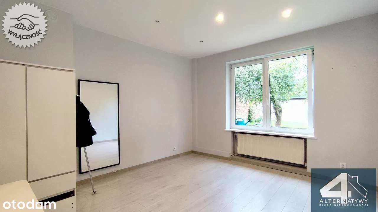 Dom i budynek do zamieszkania lub działaność - Pełny obrazek: 4/19