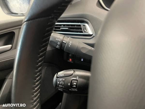 Peugeot 308 1.5 BlueHDI FAP STT Active - 20