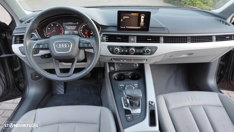 Audi A4 2.0 TDI Advance S tronic - 2