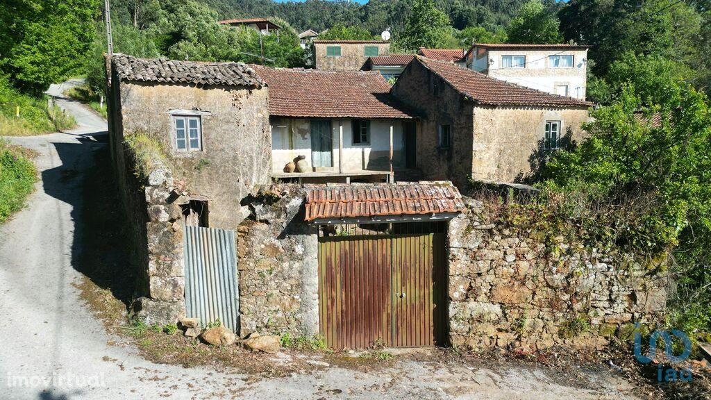 Casa de aldeia T4 em Coimbra de 240,00 m2