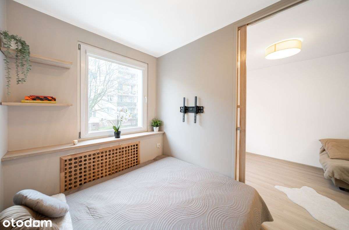 funkcjonalna kawalerka z sypialnią i garderobą!-6