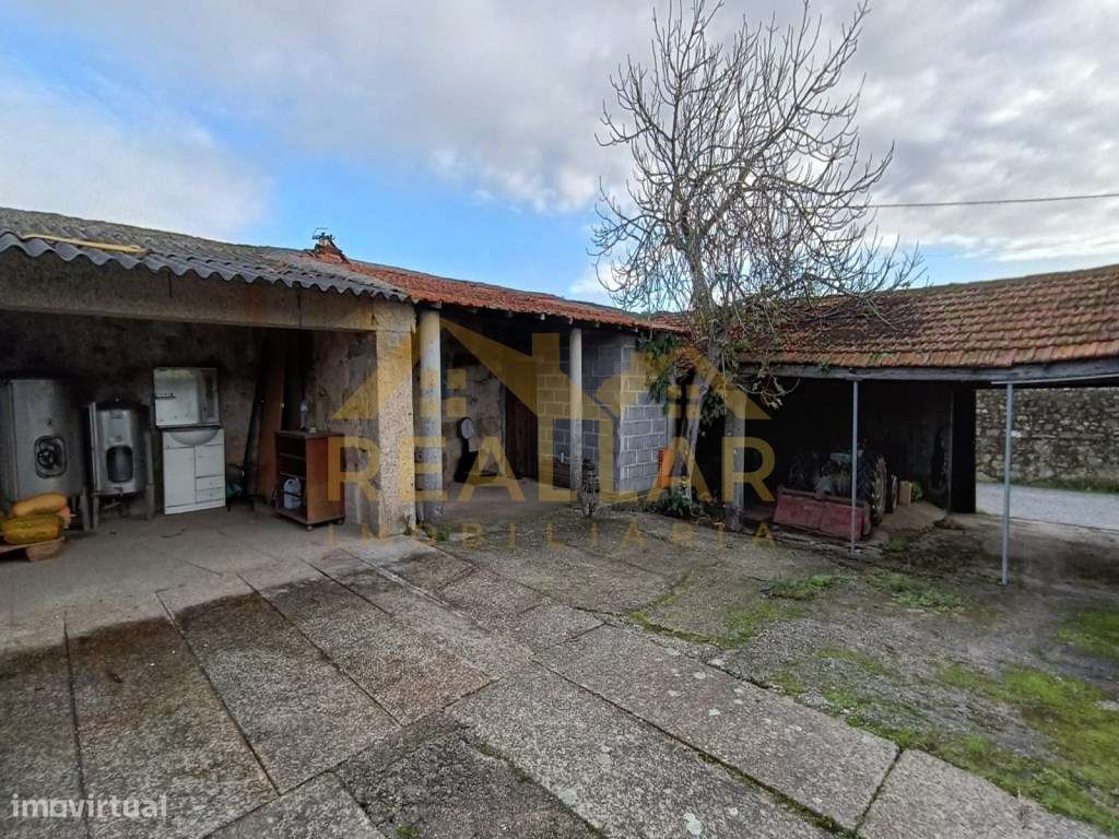 Terreno com 4600m2 para construção em Argivai - Póvoa de Varzim-12
