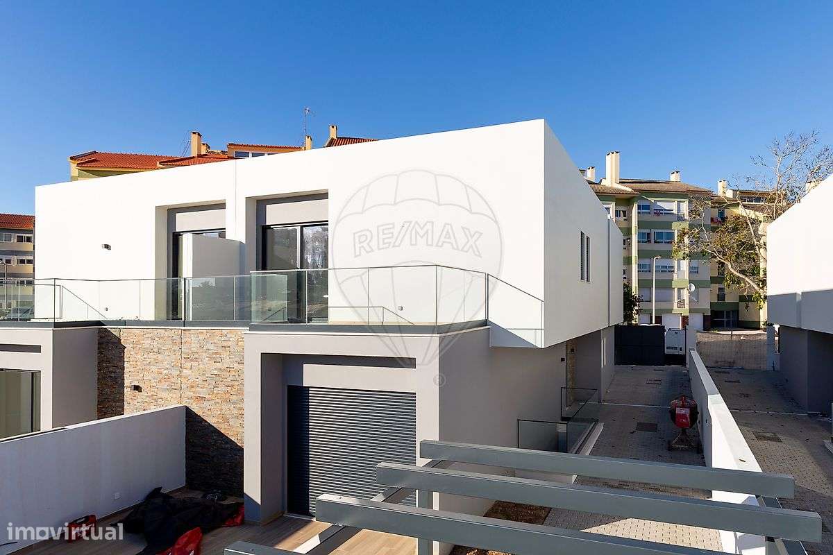 Moradia T4 para venda-33