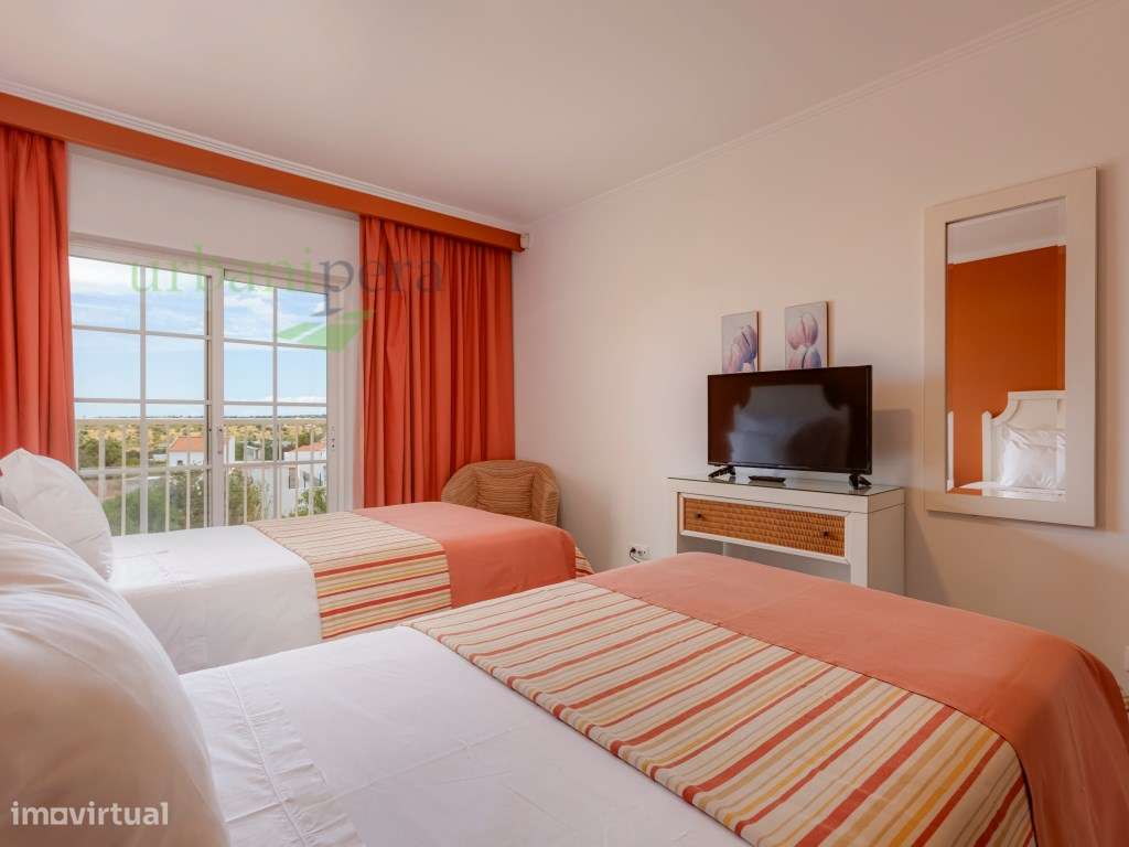 Apartamento com 2 quartos-13