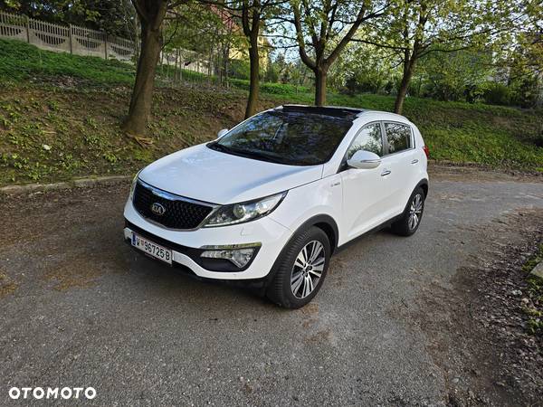 Kia Sportage 2.0 CRDI 4WD Fifa World Cup Edition - 13