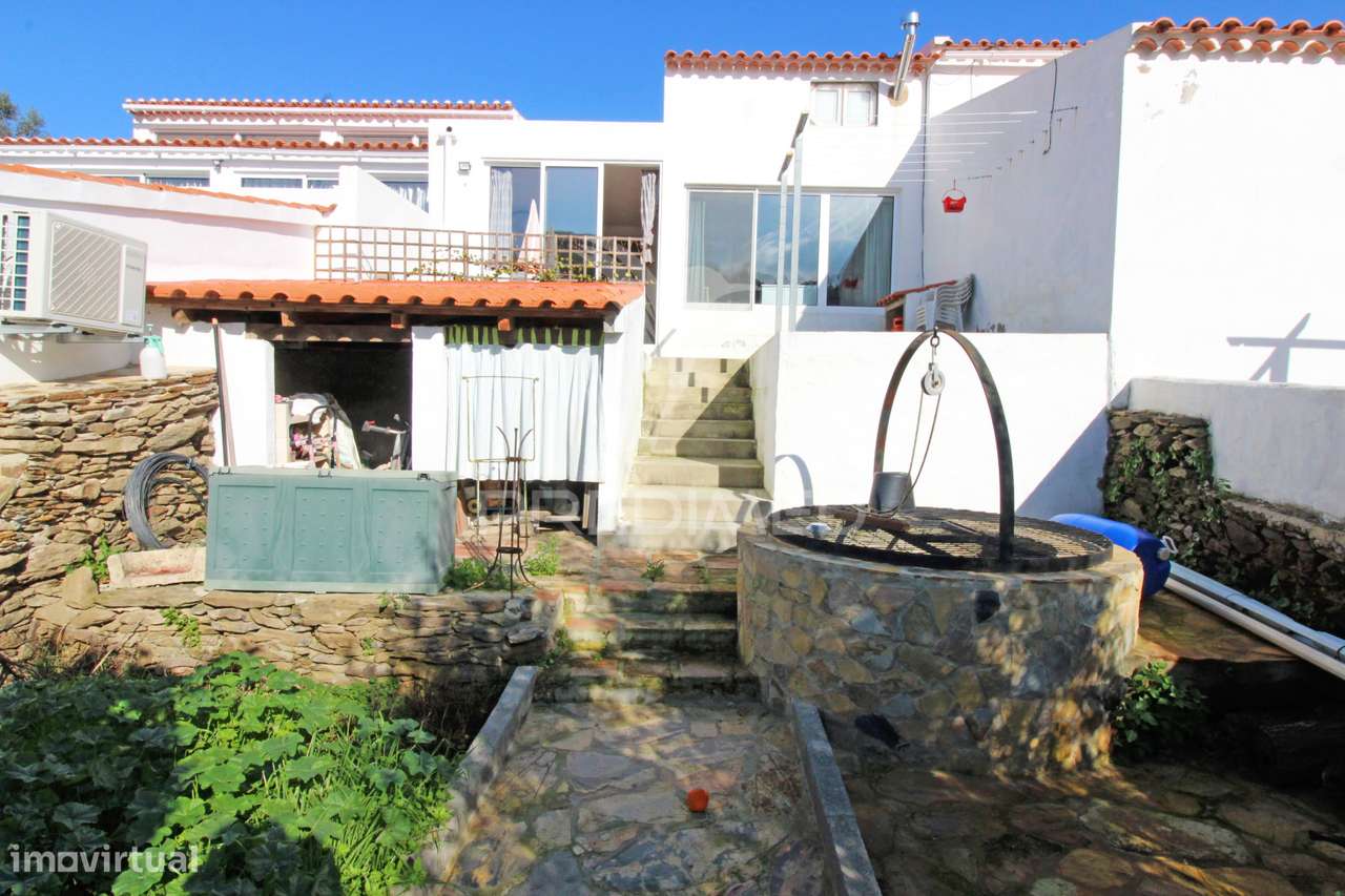 Moradia com 2 quartos e mezzanine em Vale de Santiago - Grande imagem: 5/18