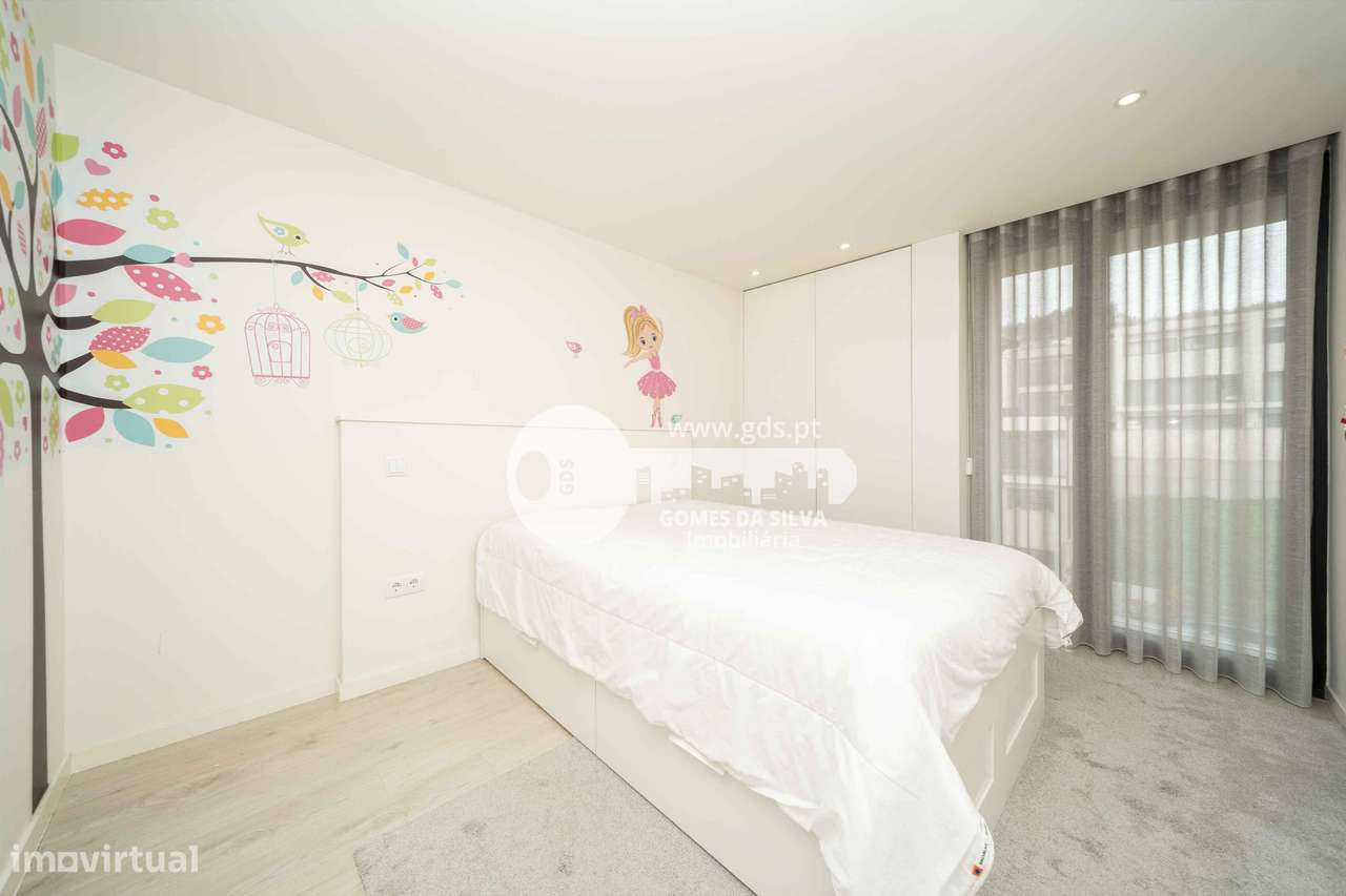 Moradia T3 na Rua do Nascente, Gualtar-33