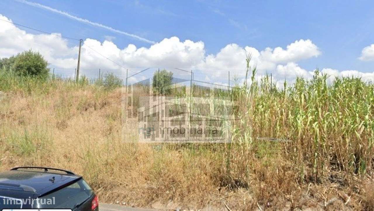 Terreno em São Julião do Tojal-3