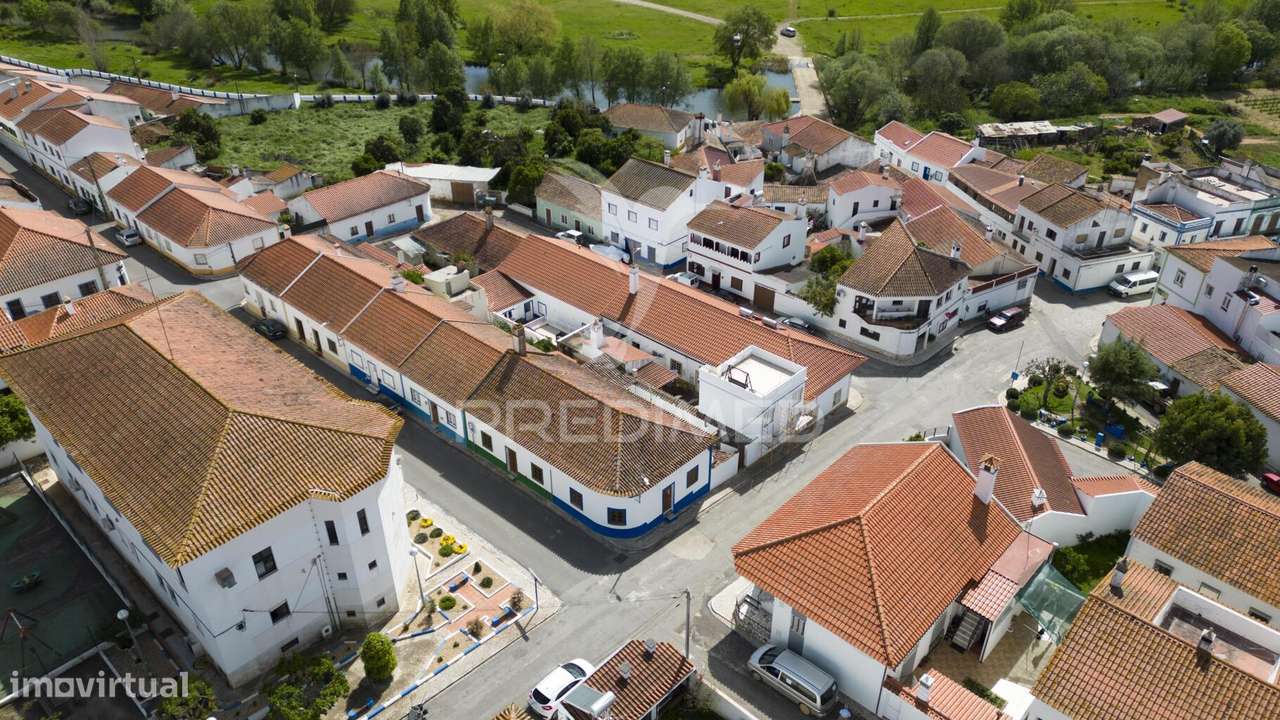 Moradia Antiga T3 com Logradouro em Santa Clara-a-Velha - Grande imagem: 4/27