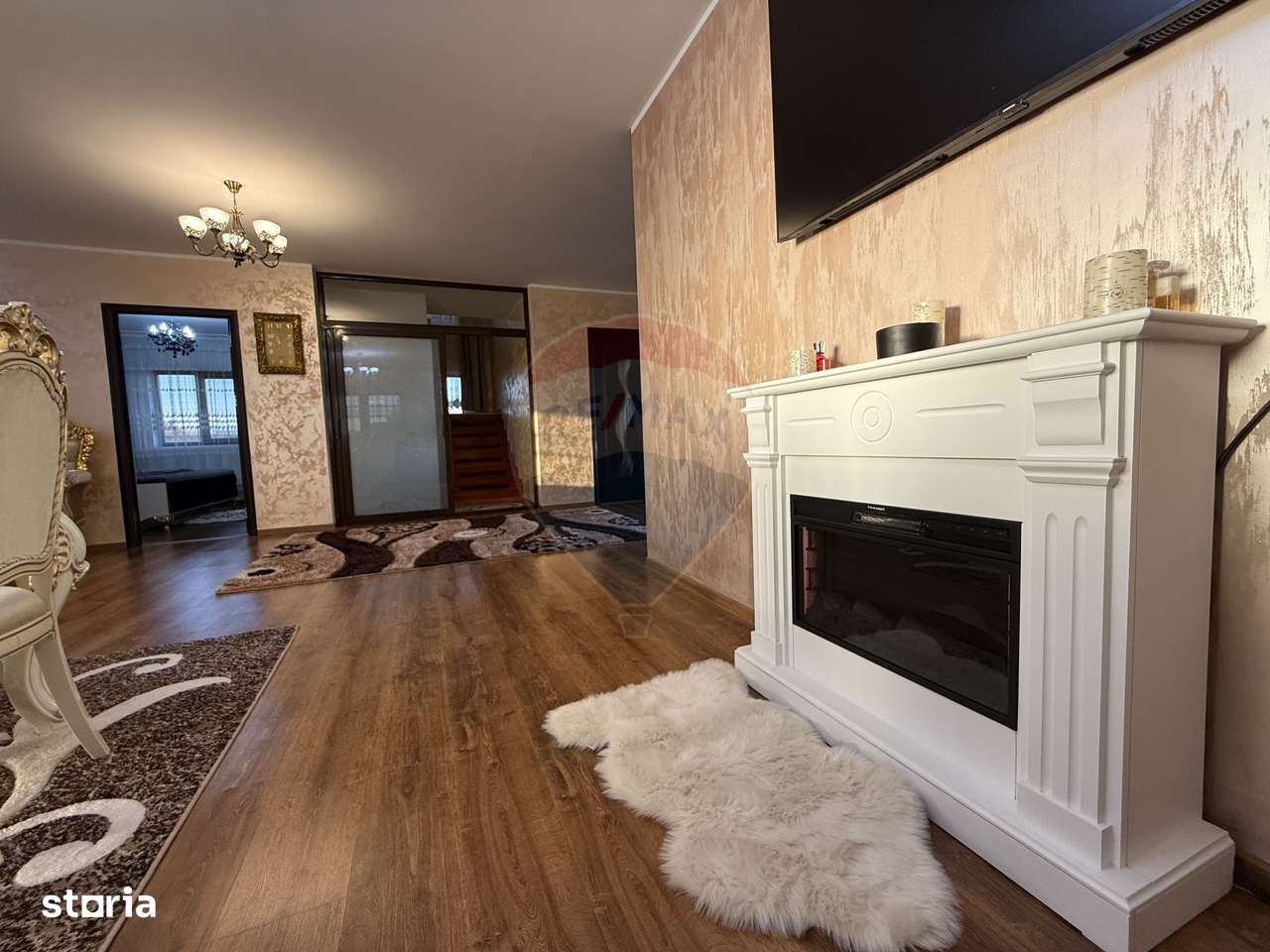 Casă / Vilă de vânzare cu 5 camere – Cartierul Nou, Sascut-5