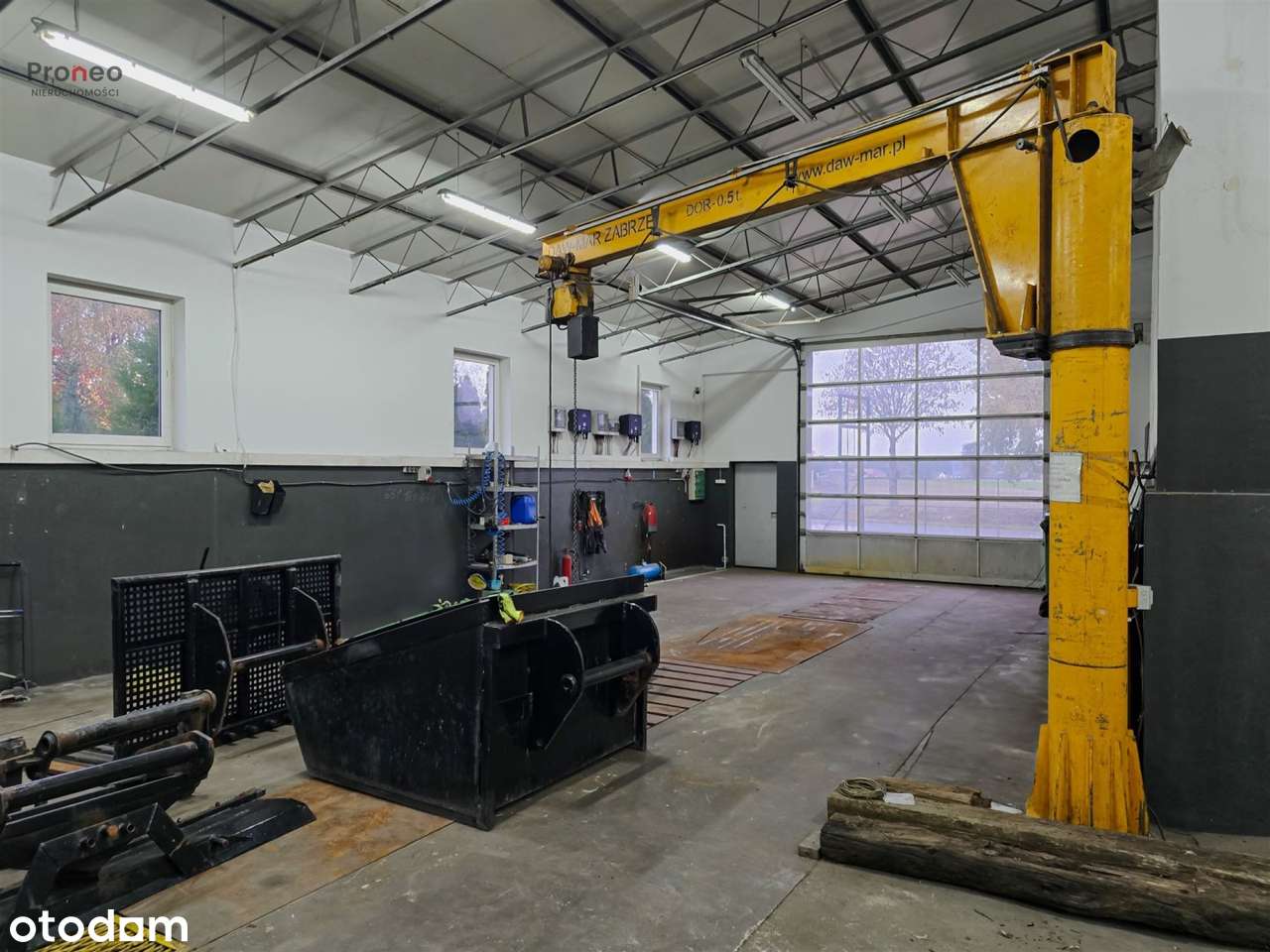 Niezwykła posiadłość z potencjałem biznesowym-5