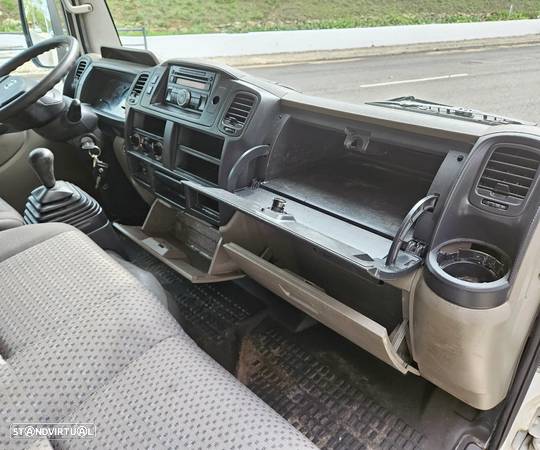 Nissan CABSTAR CABINE DUPLA 7L 2.5 - 27