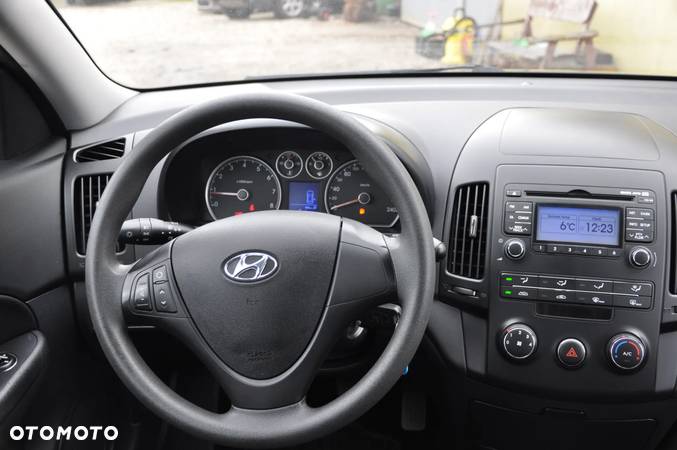 Hyundai I30 1.4 blue Classic - 27