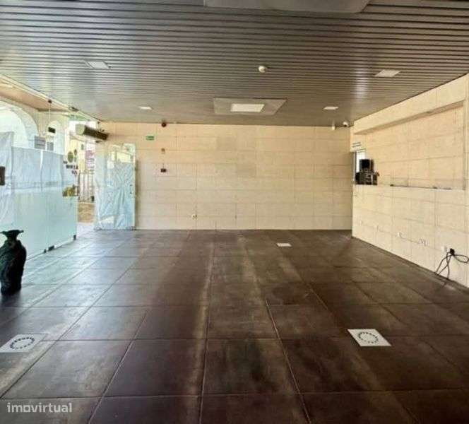 Espaço comercial com potencial Residencial Vilela-Paredes - Grande imagem: 5/8