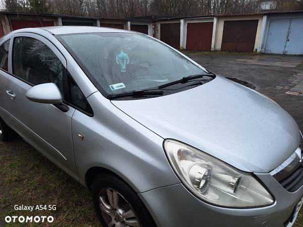 Opel Corsa 1.2 16V Cosmo - 16