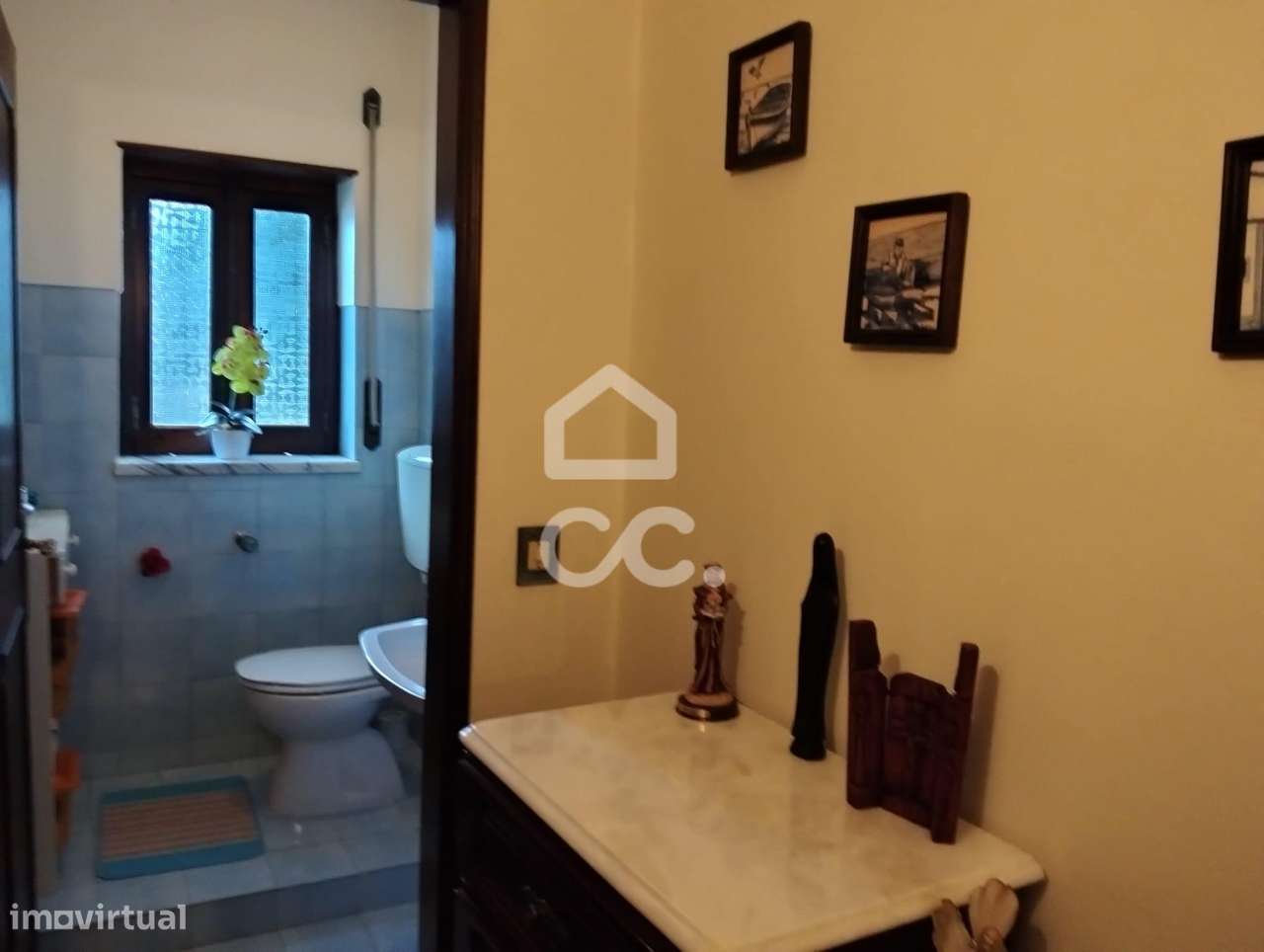 Moradia T5 inserida em lote de 376 m²-24