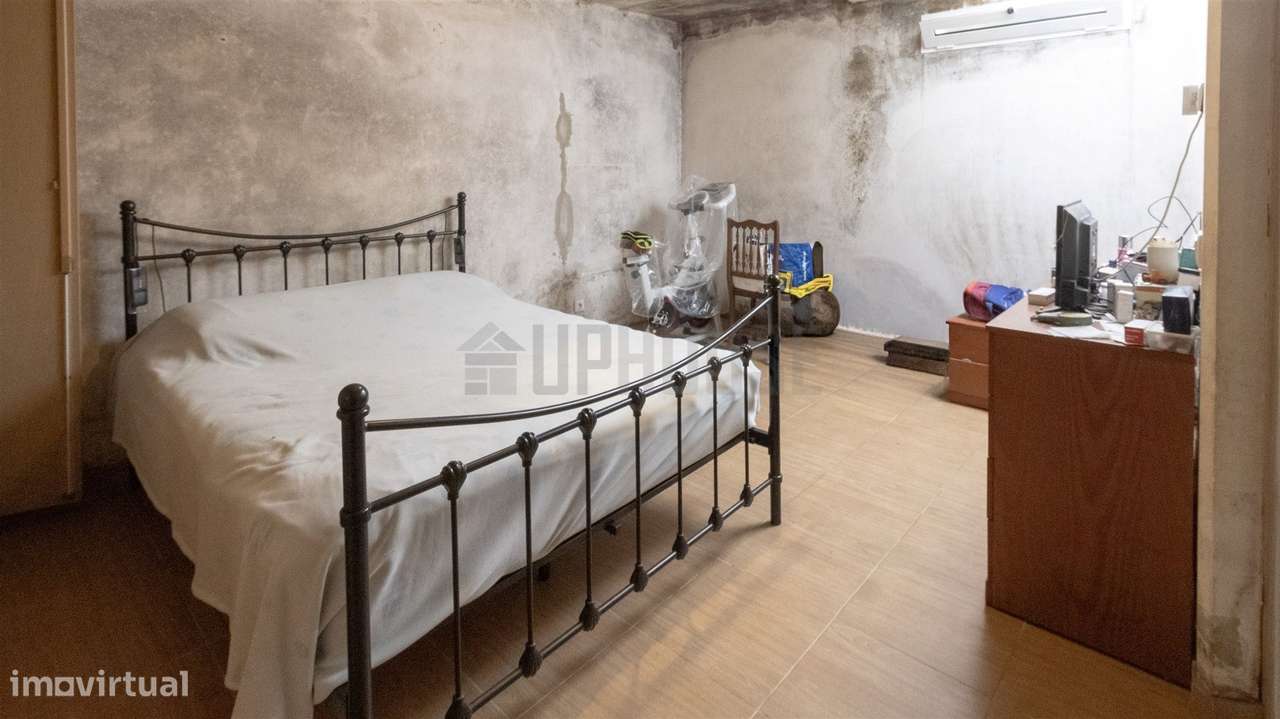 Moradia T3 em Abraveses - O potencial para criar a casa dos seus sonho-7