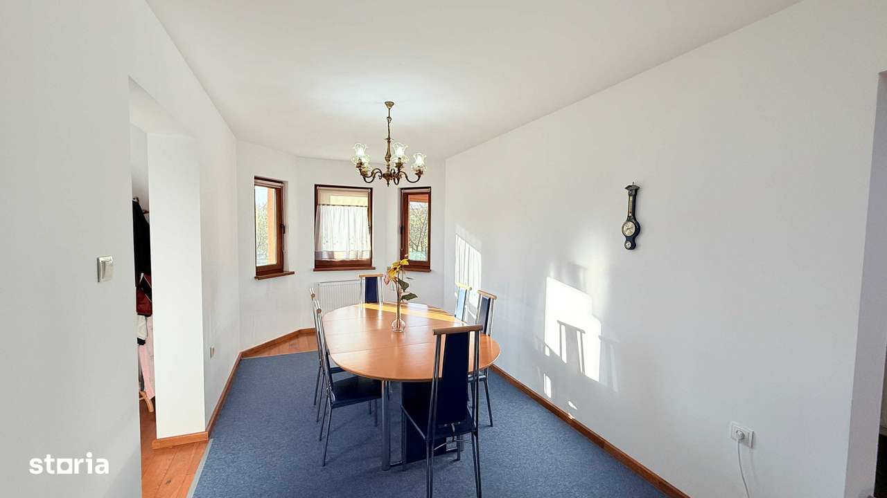 Casa de vanzare cu 4 camere, 4 bai, teren 1540mp - Sangeorgiu de Mures-13