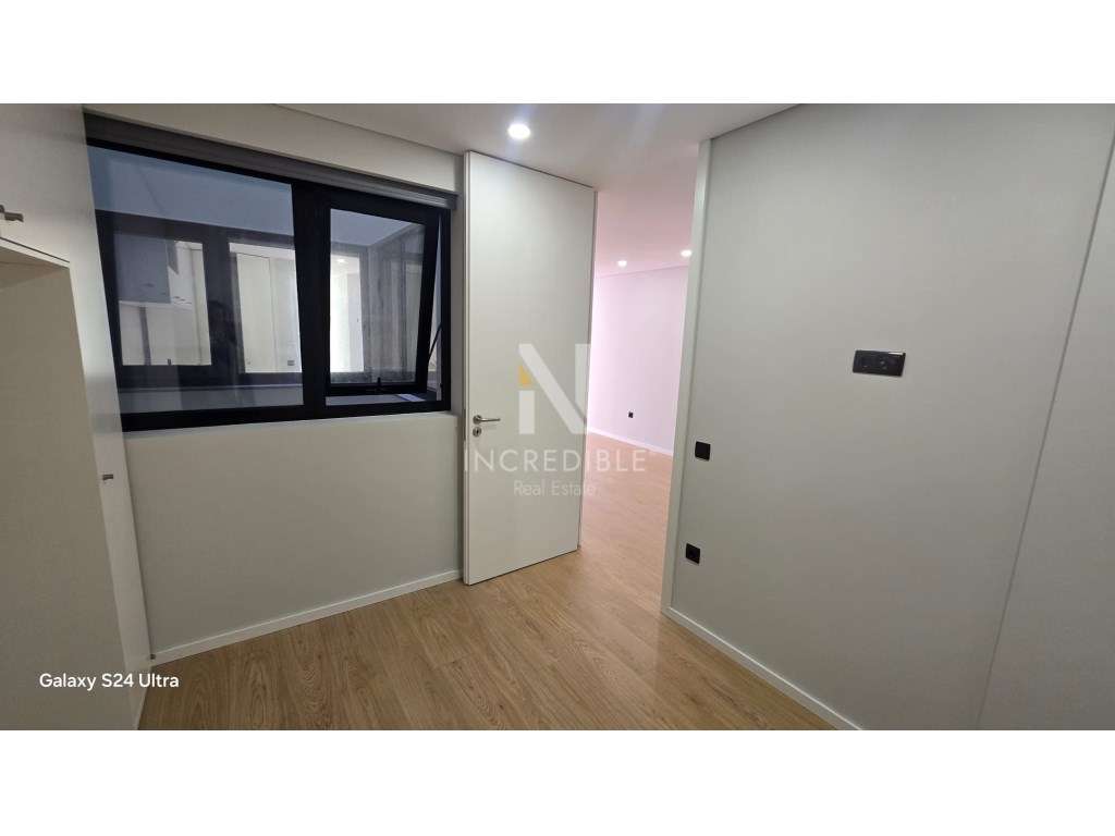 APARTAMENTO T3 NO CENTRO DE BRAGA - Grande imagem: 5/33