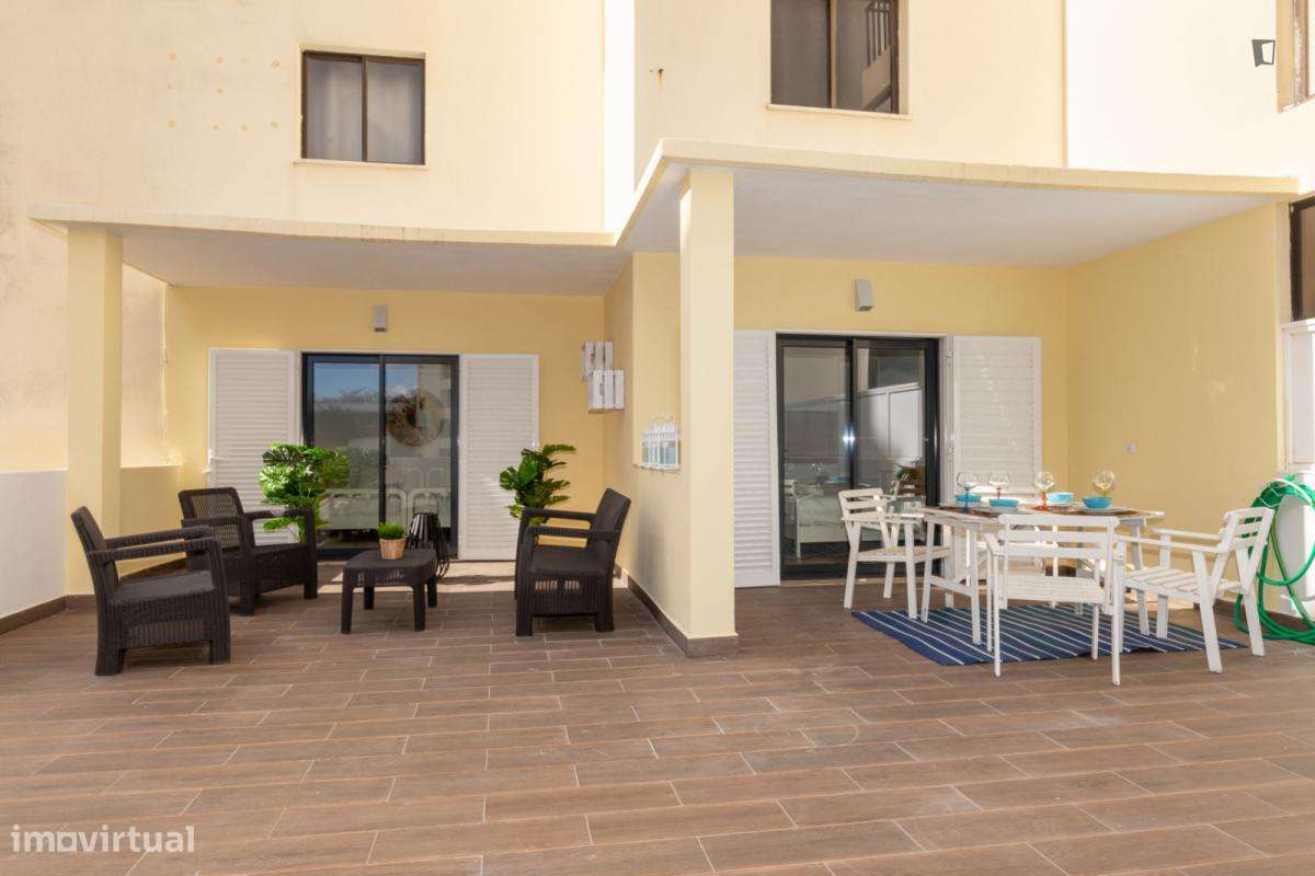 Apartamento com 2 quartos - localizado em Portimao - Grande imagem: 5/10