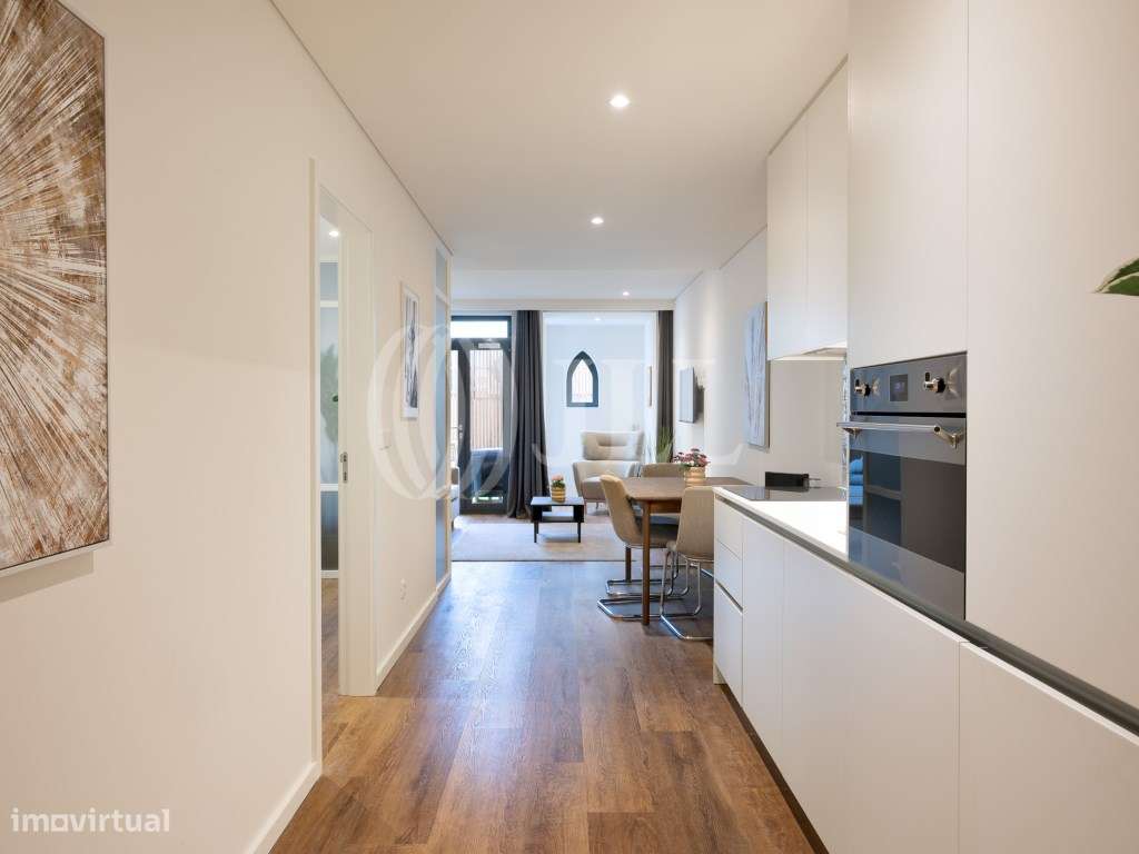 Apartamento T1+1, com pátio, na Baixa do Porto - Grande imagem: 5/59