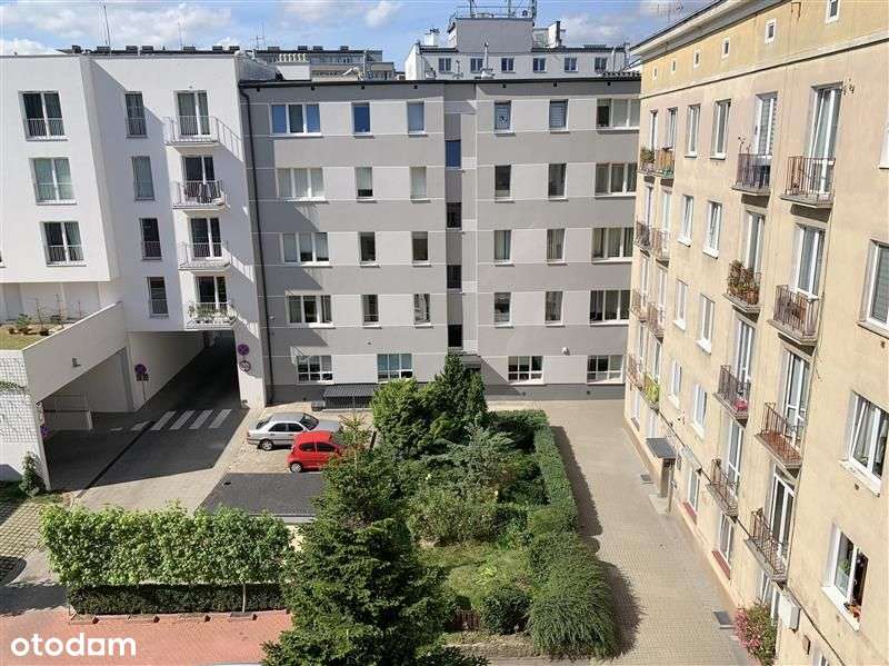 Przytulna kawalerka w centrum Gdyni-9