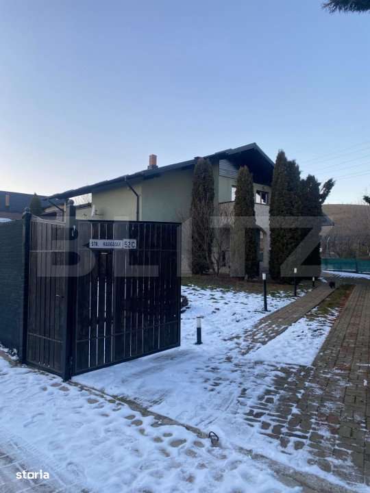 Casa de vanzare, cu 4  camere, 268 mp + teren 786 mp, zona-Moara - Imagine principală: 2/19