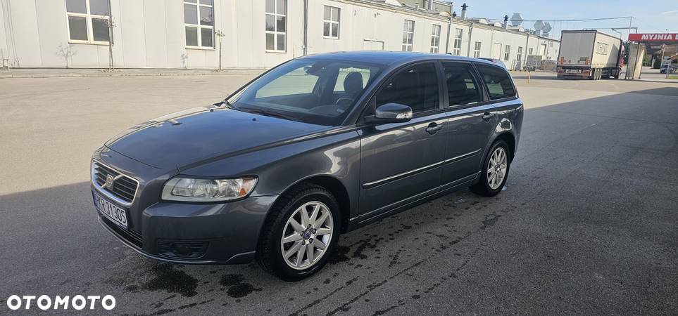 Volvo V50 1.6D DPF DRIVe Momentum - 7