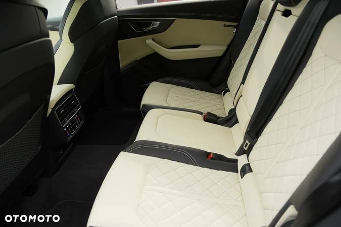 Audi SQ8 TFSI Quattro Tiptronic - 20