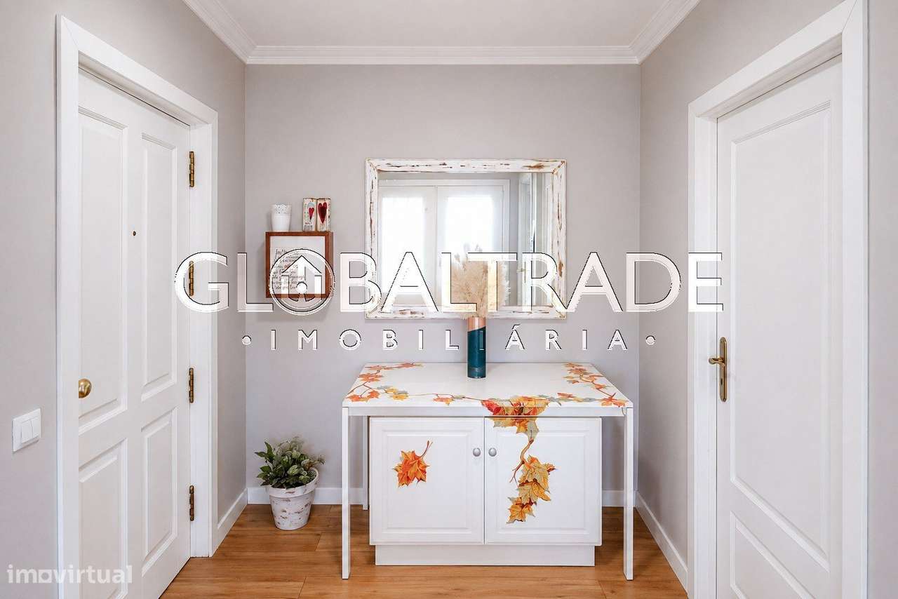 Apartamento T3 Renovado em Valbom-2