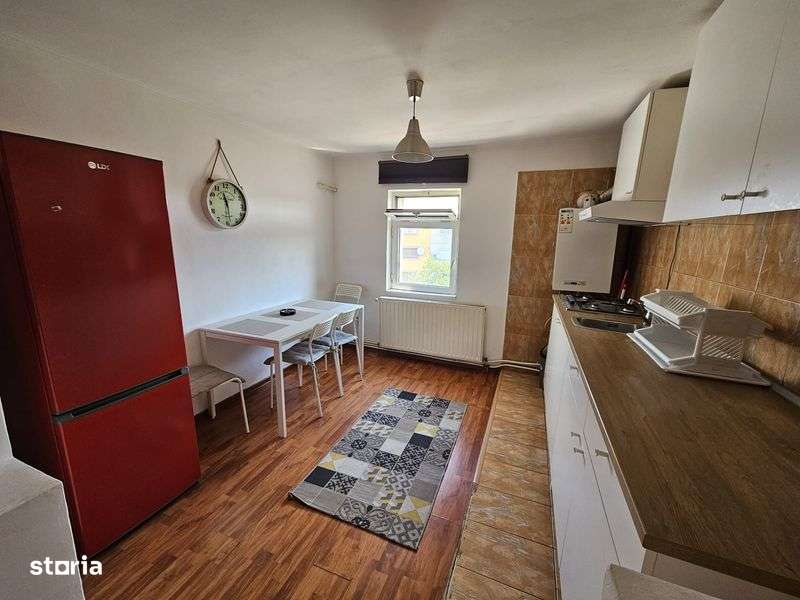 Apartament doua camere ,zona centrala - Imagine principală: 5/8