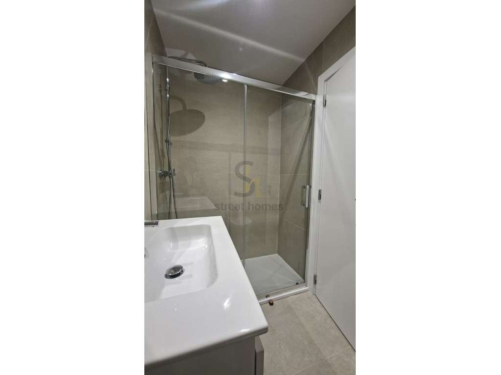 T1 Remodelado na Venteira - Junto ao Metro-11