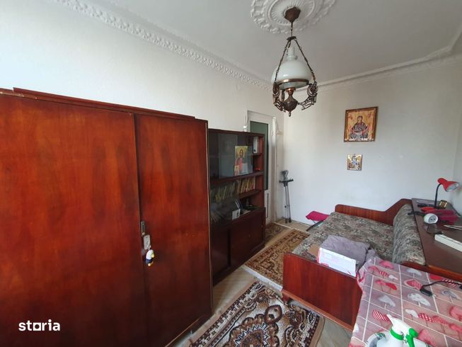 Apartament cu 3 camere in Tiglina 1 etaj 2 bloc cu subsol-3