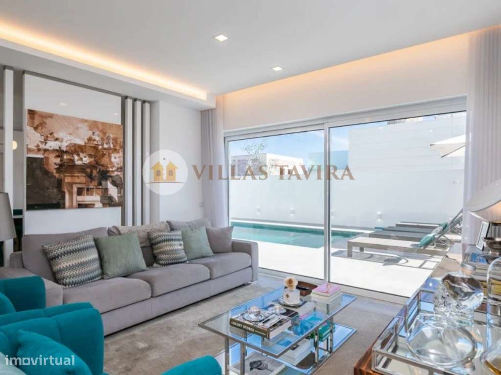 Moradia T3 de Luxo com Piscina, Vista Mar e Acabamentos Premium-20