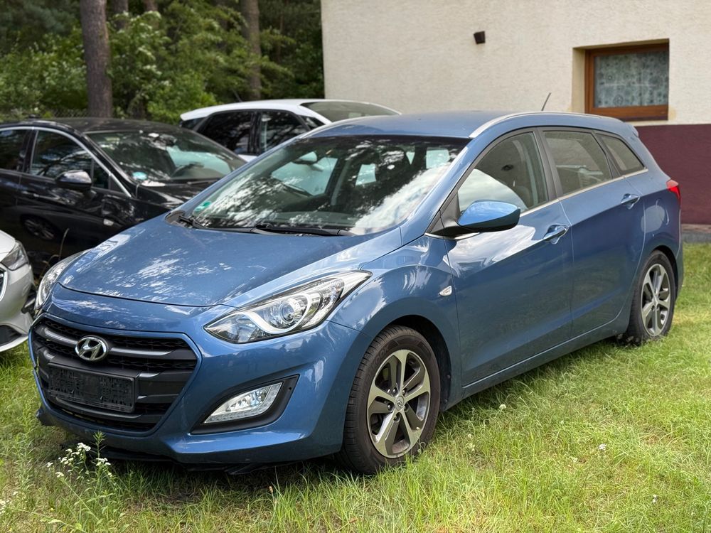 Hyundai i30 II (2012-2017) blue Kombi 1.4 YES Silver 2015