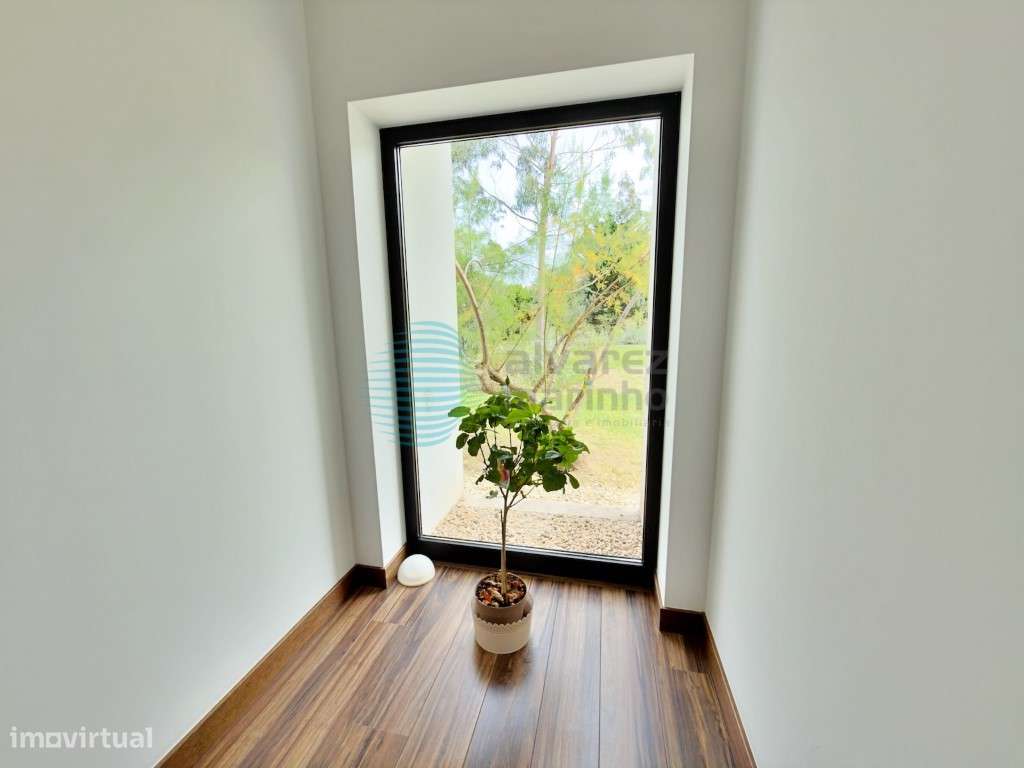 Excelente Moradia / Quinta, área de terreno com 14.600 m2, piscina ...-44