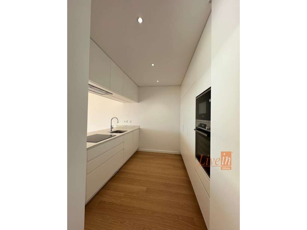 Moradia T4 Nova de Luxo e com Vista Mar Ericeira - Grande imagem: 5/44