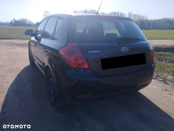 Kia Ceed Cee'd 1.6 Comfort + - 8