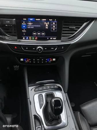 Opel Insignia 2.0 CDTI 4x4 GSi S&S - 14