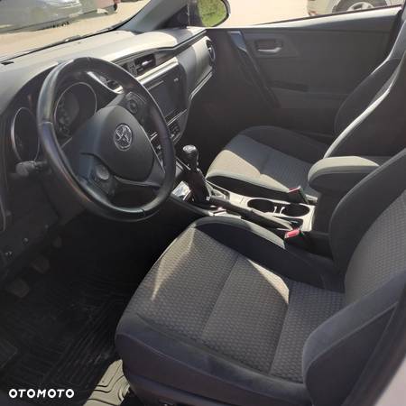 Toyota Auris 1.2 T Freestyle - 14