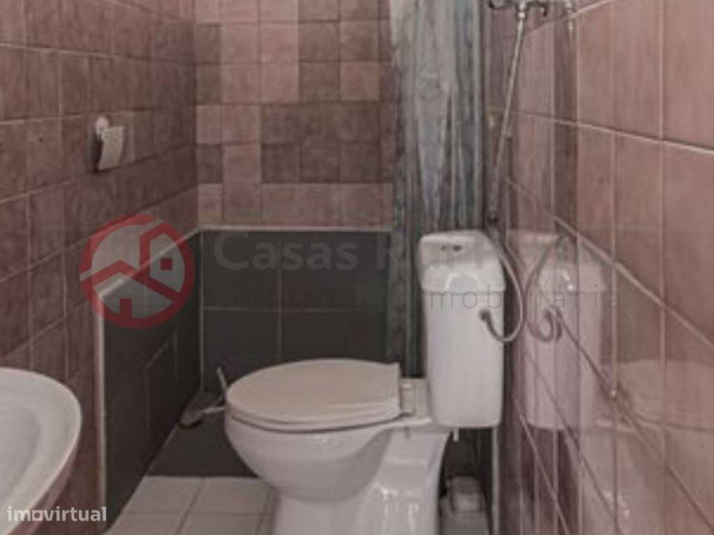 Prédio para Investimento em Olival Basto, Odivelas-29