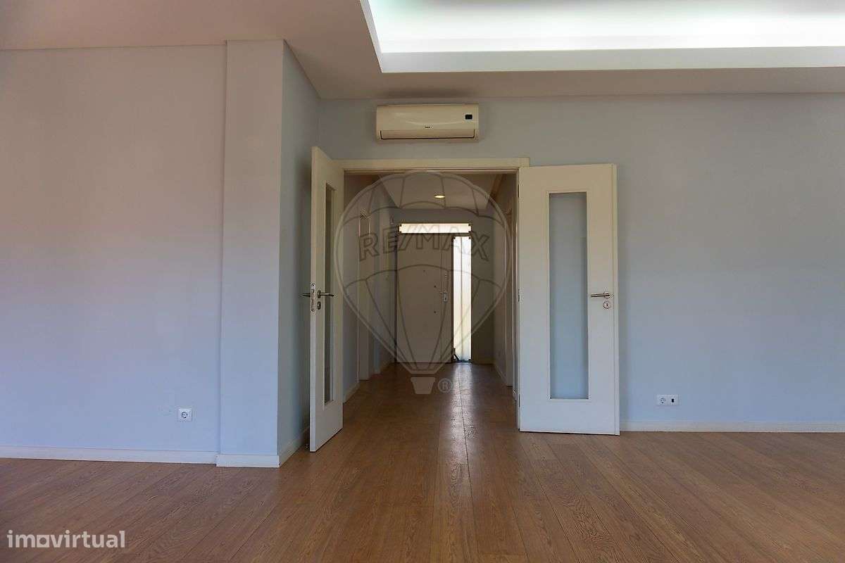Moradia T4 para venda-15